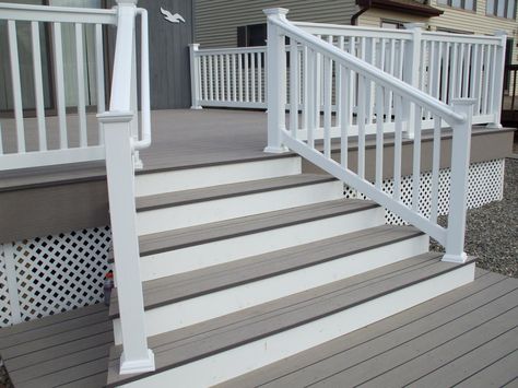 Love this- two tone opaque deck stain in gray and white! Deck Design Ideas, White Deck, Pergola Diy, Deck Colors, Deck Paint, Deck Stairs, Staining Deck, Porch Steps, Casa Exterior