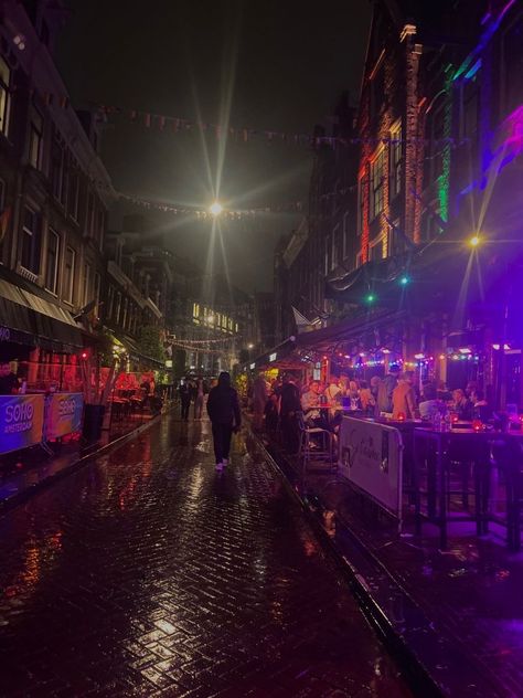 Amsterdam Nightlife Aesthetic, Amsterdam City Aesthetic, Amsterdam Party Aesthetic, Amsterdam Night Life, Netherlands Nightlife, Amsterdam Clubs, Amsterdam Aesthetic Winter, Amsterdam Aesthetic Night, Villages Aesthetic