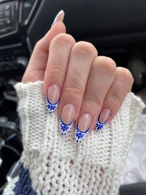 Spring trendy nails inspo -  #inspo #Nails #Spring #Trendy Coastal Nails Almond, Coastal Granddaughter Nail Ideas, Coastal Nails Aesthetic, Positano Nails, 2024 Nails Design, Blue And White Floral Nails, Grease Nails, Summer Nails Blue And White, Blue And White Nail Ideas