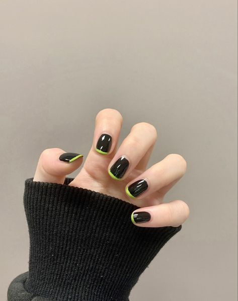 Mens Nails, Hello Nails, Edgy Nails, Grunge Nails, Minimal Nails, Vibrant Nails, Cute Gel Nails, Minimalist Nails, Funky Nails