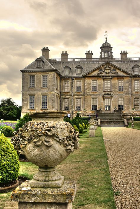 Belton House Ornate Garden | Belton House HDR Processed Imag… | Flickr - Photo Sharing! Belton House, Stone Building, English Manor Houses, Castle Mansion, Pride Prejudice, English Manor, Chateau France, English Country House, Beautiful Castles