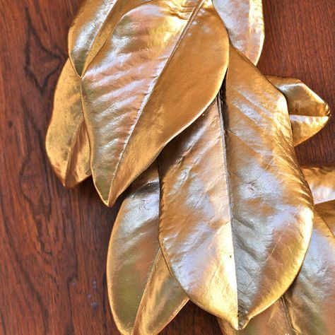 Winter White Decor, Magnolia Christmas Decor, Magnolia Leaf Garland, Magnolia Decor, Magnolia Home Decor, Fresh Christmas Wreath, Magnolia Leaf Wreath, Glam Christmas Decor, Magnolia Leaf