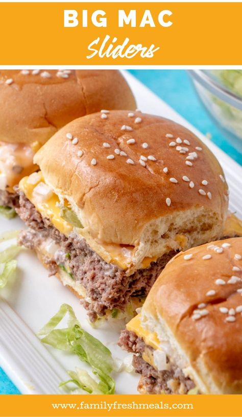 Big Mac Sliders #sliders #familyfreshmeals #bigmac #copycat #burgers #appetizer #fingerfood #miniburgers #favoriterecipes Big Mac Sliders, Party Snacks Easy, Cheeseburger Sliders, Burger Sliders, Family Fresh Meals, Best Appetizer Recipes, Slider Recipes, Lunch Specials, Big Mac