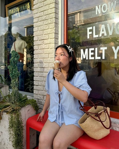 pov: you’re my ice cream date 🍦🩵 🔗 outfit linked on my LTK 🫶🏼 or comment SHOP to have the details sent to your dm https://liketk.it/4KEHF . summer casual style italian summer outfit inspo #summeroutfit #summerstyle #casualstyle #casualoutfit #outfitinspo Summer Casual Style, European Outfits, Ice Cream Date, Italian Summer Outfits, Italian Summer, Summer Style Casual, Date Outfits, Summer Outfit, Summer Casual