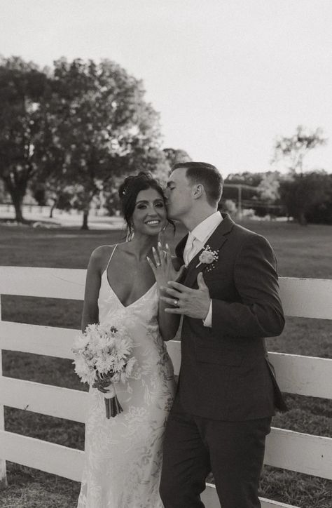 Austin and Madelyn in the Loyola Gown – Grace Loves Lace AU Chelsea Wedding, Single Dress, Free Spirited Woman, Lace Bride, Amazing Wedding Dress, Beautiful Farm, Unique Bride, Grace Love, Sophisticated Wedding