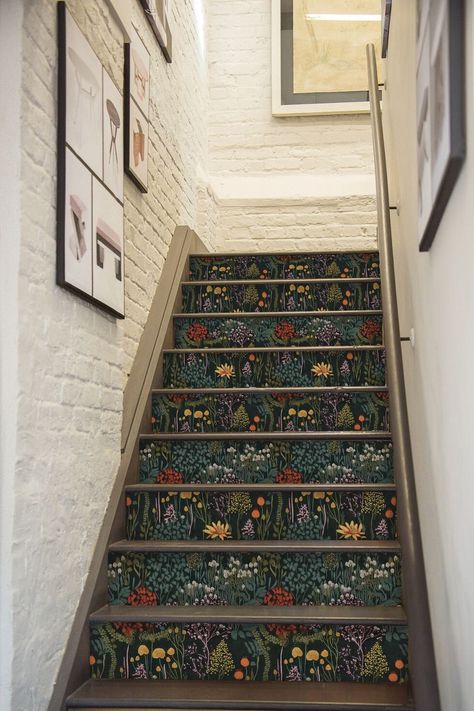 Stair Riser Wallpaper, Cottage Core Stairs, Wallpapered Stairs Risers, Painting Steps Ideas Staircases, Chalk Paint Stairs, Stair Corner Dust Cover, Wallpaper Stair Risers, Stair Well Wall Ideas, Wallpaper On Stairs