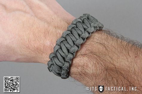 Trilobite Paracord, Paracord Bracelet Instructions, Cobra Weave, Paracord Bracelet Patterns, Paracord Bracelet Tutorial, Snake Knot, Paracord Bracelet Diy, Decorative Knots, Paracord Survival