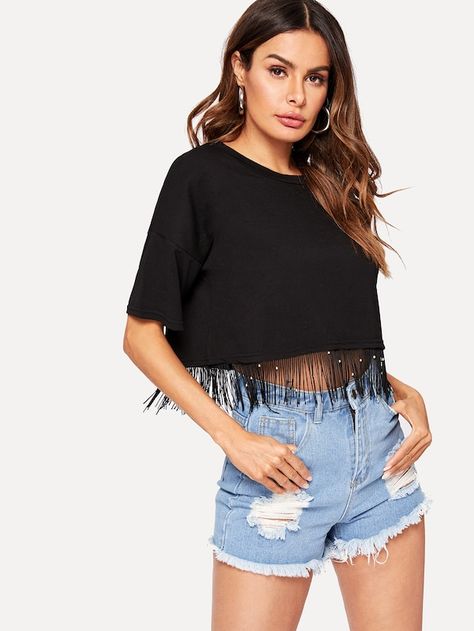 Fringe Hem Solid Crop Tee | SHEIN Cali Fashion, Fringe Tshirt, Upcycling Clothes, Fringe Fabric, Wardrobe Goals, Latest T Shirt, Womens Blazers, Shein Style, Crop Tee