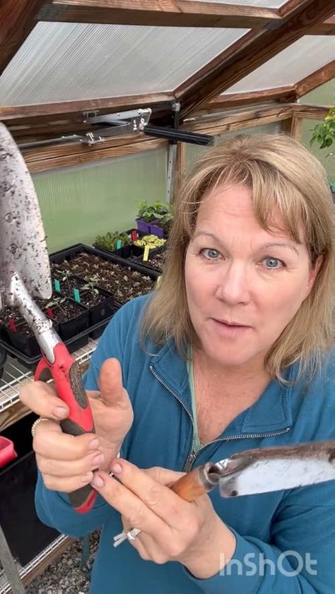 Check out this video Best designed Hand Trowel or Transplanter  from In The Garden Sue Hand Trowel, In The Garden, Garden Tools, The Garden, Tools, Design