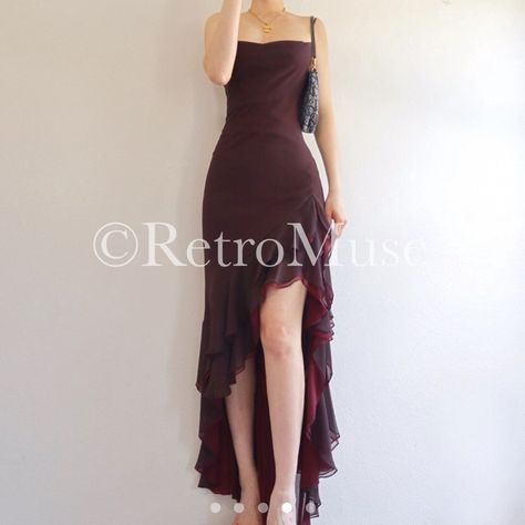 Dark Purple Formal Dress Short, Dark Homecoming Dresses, Midnight Purple Prom Dress, Dress For Rectangle Body Shape, Dark Purple Homecoming Dress, Dark Purple Prom Dress, Corset Ruffle Dress, Midnight Blue Prom Dresses, Dark Red Prom Dress