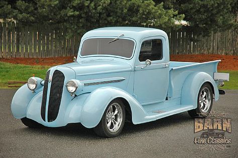 2015: The year I get that cool vintage pickup truck I have always wanted! '37 Plymouth pickup. Too cool! 1937 Chevy Truck, 1946 Chevy Truck, Vintage Chevy Trucks, Studebaker Trucks, Ranger Truck, Ford Ranger Truck, Vintage Pickup Trucks, Pickups For Sale, Lifted Chevy Trucks