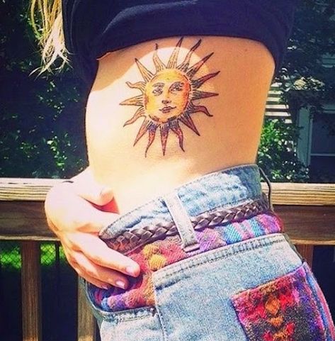 10 Enlightening Sun Tattoos - Tattoo.com Hippie Sun Tattoo, Sun Tattoo Meaning, Tattoo Sonne, Hippie Sun, See Tattoo, Sun Tattoo Designs, Hippie Tattoo, Polynesian Tattoo Designs, Marquesan Tattoos