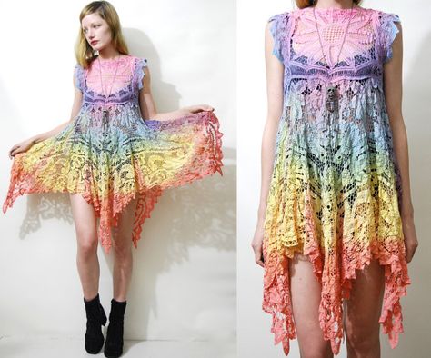 Rainbow Crochet Dress Vintage Lace Dress, Extreme Fashion, Rainbow Vintage, How To Tie Dye, Crochet Lace Dress, Rainbow Crochet, Lace Dress Vintage, Dress Bohemian, Dye Dress