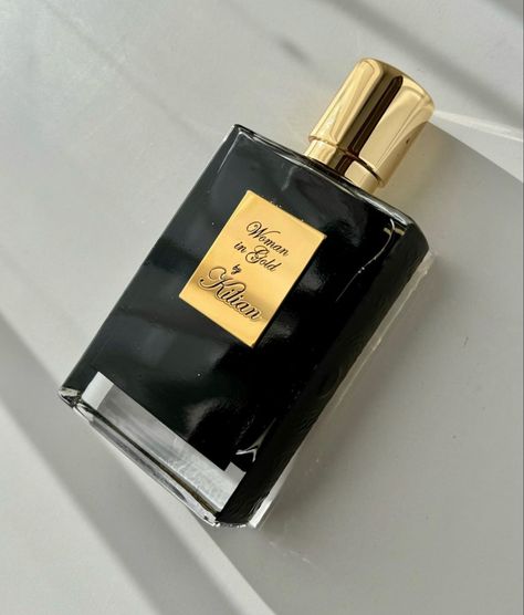 Kilian Perfume, Best Fragrance For Men, Perfume Fragrance, Best Fragrances, Luxury Perfume, Dream Board, Perfume Collection, Scents, Make Up