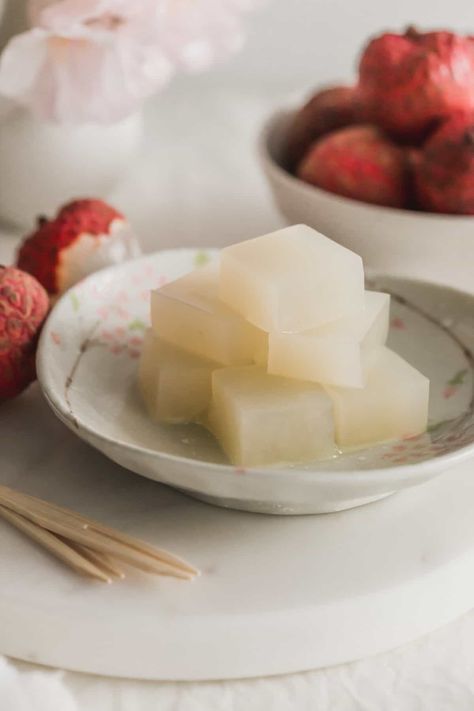 Lychee Recipes, Coconut Milk Dessert, Lychee Jelly, Milk Dessert, Jelly Recipe, Gelatin Dessert, Agar Agar, Jelly Recipes, Tea Sandwiches