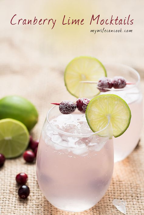 Lime Cranberry Mocktail - a festive non-alcohol option for all Holiday Party Drinks Alcohol, Mocktail Cranberry, Mocktails Non Alcoholic, Cranberry Mocktail, Cranberry Simple Syrup, Making Drinks, Holiday Party Drinks, Apricot Smoothie, Simple Syrups