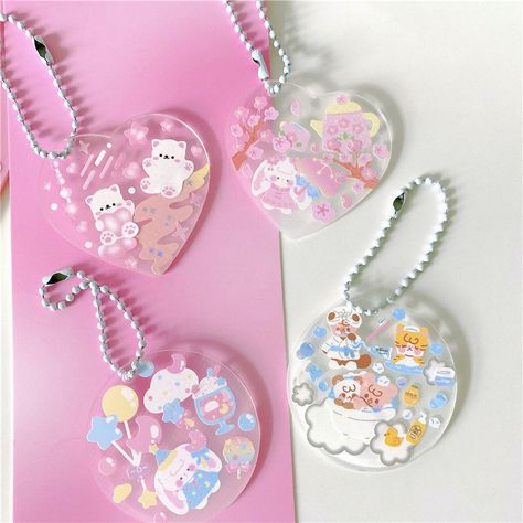 Acrylic Keychain Sticker Diy, Diy Keychain Acrylic, Guka Keychain, Acrylic Keychains Diy, Decoden Keychain, Diy Acrylic Keychain, Deco Keychain, Handmade Jewelry Display, Diy Keyring