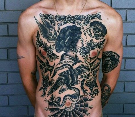 Retro Black Ink Guys Traditional Chest Tattoo Designs Vintage Chest Tattoo, Traditional Back Tattoo, Traditional Chest Tattoo, Traditional Chest, Tattooed People, Traditional Black Tattoo, Tattoo 2023, Vintage Tattoos, Mens Body