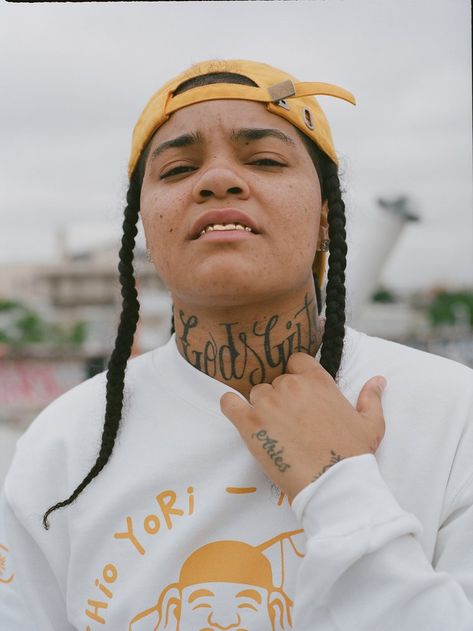 Young Ma Rapper, Stef Mitchell, Kodie Shane, Young Ma, Divergent Funny, Masc Women, Lesbian Fashion, Female Rappers, The Fault In Our Stars