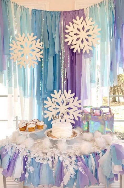 Frozen Backdrop, Backdrop Winter Wonderland, Frozen 3rd Birthday, Frozen Birthday Party Decorations, Elsa Birthday Party, Frozen Bday Party, Frozen Party Decorations, Disney Frozen Birthday Party, Frozen Birthday Theme