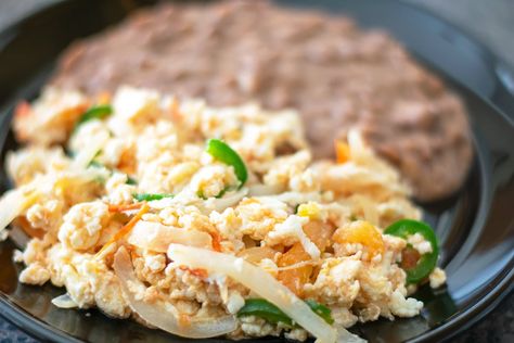 Egg Whites Recipes, Scrambled Egg Whites, Healthy College Meals, Cheap Healthy Recipes, White Recipes, Best Egg Recipes, Egg White Recipes, Egg Scramble, Healthy College