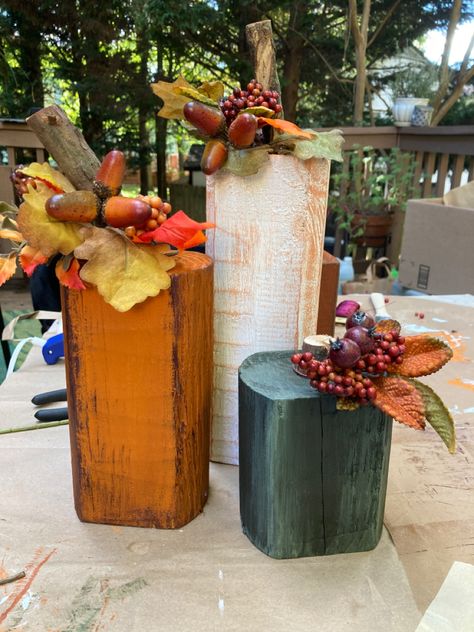 Fence post usage, fall pumpkin decor, wood pumpkins Fall Pumpkin Decor, Wood Pumpkins, Pumpkin Decor, Fence Post, Recycled Wood, Pumpkin Decorating, Fall Pumpkins, I Fall, Pumpkins