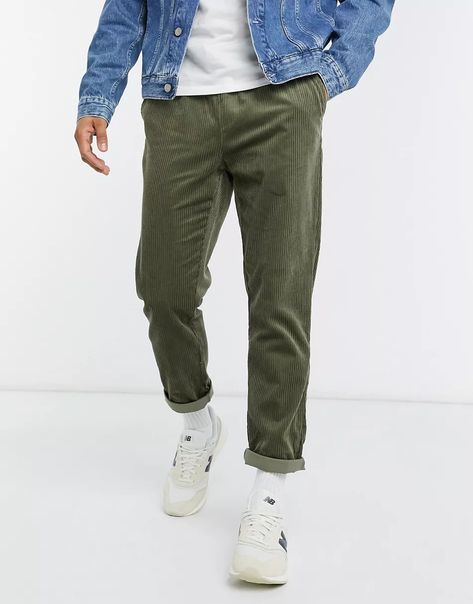 Green Trousers Outfit, Green Jeans Outfit, Trousers Outfit Men, Green Pants Men, Mens Fall Outfits, Corduroy Pants Outfit, Green Pants Outfit, Corduroy Pants Men, Mens Smart Casual Outfits