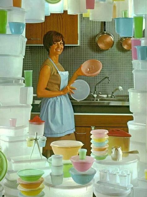 Vintage Housewife, Vintage Memory, Oldies But Goodies, Vintage Tupperware, Good Ole, Sweet Memories, The Good Old Days, Best Memories, Vintage Ads