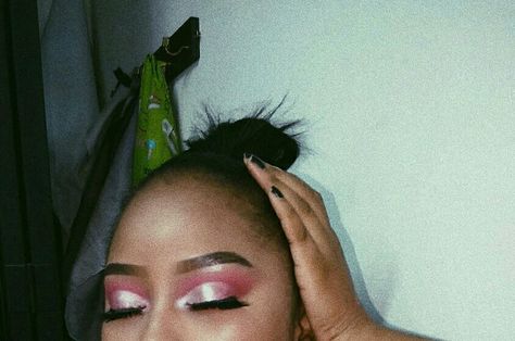 Pink Poem, Pink Eye Makeup, Pink Eye, Makeup Eye Looks, Pink Makeup, Pink Eyes, Makeup Inspo, Eyeliner, Makeup Looks