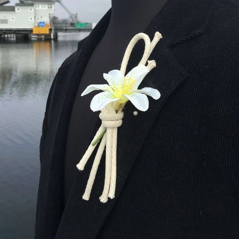 Overhand knot boutonniere for nautical weddings by Mystic Knotwork in Connecticut Rock Climbing Knots, Climbing Knots, Reef Knot, Boutonnieres Prom, Mystic Ct, Oceanfront Wedding, Overhand Knot, Knot Braid, Nautical Rope