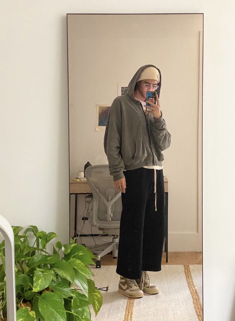 Rick Owens Dunks Outfit, Rick Owens Fits, Rick Owens Geobasket Outfit, Rick Owens Outfits, Rick Owens Dunks, Rick Owens Outfit Men, Rick Owen Outfit, Rick Owens Street Style, Zip Up Hoodie Outfit