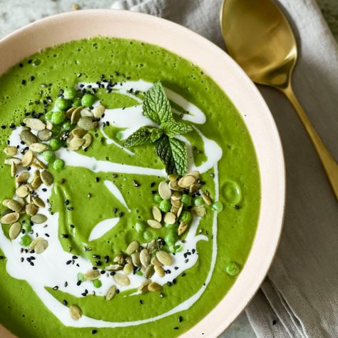 Ginger and Mint Broccoli Pea Soup - Shayna's Kitchen Shayna's Kitchen, Mint Soup, Pea And Mint Soup, Green Pea Soup, Spicy Broccoli, Gaps Recipes, Creamy Asparagus, Gut Health Recipes, Green Soup