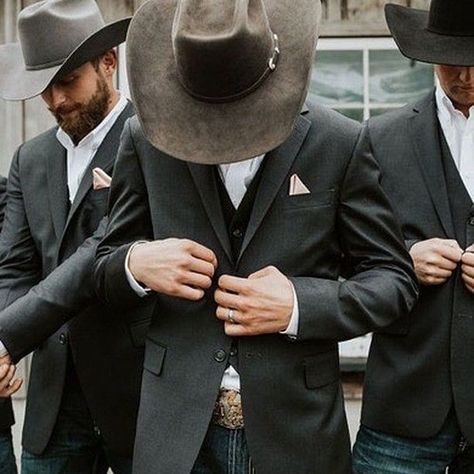 That's what we call sharp.⁣  ⁣  Photo // @emilycanteraphotography⁣  Couple // @jesse_fuller29 @makayla.carolyn.fuller⁣  Rings // @hyo_silver  Hat // @timcoopercustomhats    #Regram via @CConnjmAuSB Country Outfits For Men, Country Wedding Groomsmen, Cowboy Groom, Western Bridal Showers, Silver Hat, Western Themed Wedding, Ranch Weddings, Alaska Wedding, Marriage Celebrant