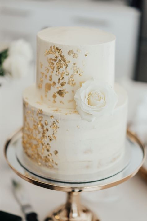 White And Gold Wedding Cake 2 Tier, White And Golden Cake Wedding, Simple Wedding Cake Small One Tier Gold, White And Gold Wedding Cake Simple, Reception Cakes Wedding, Anniversary Cake Two Tier, White And Gold Two Tier Cake, White And Golden Cake Birthday, Wedding Cakes White And Gold