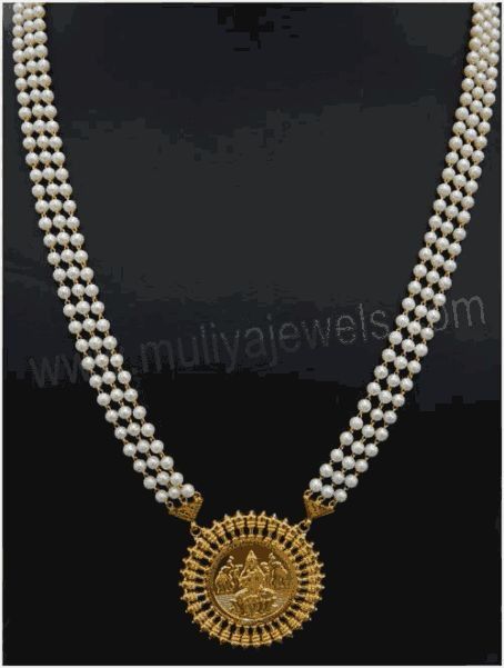 Pearl with gold pendant hara Dollar Chain, Pearls Mala, Indian Gold Necklace Designs, Indian Gold Necklace, Mango Necklace, Silver Necklace Designs, Chain Ideas, Wedding Jewelry Sets Bridal Jewellery, Lehenga Dupatta