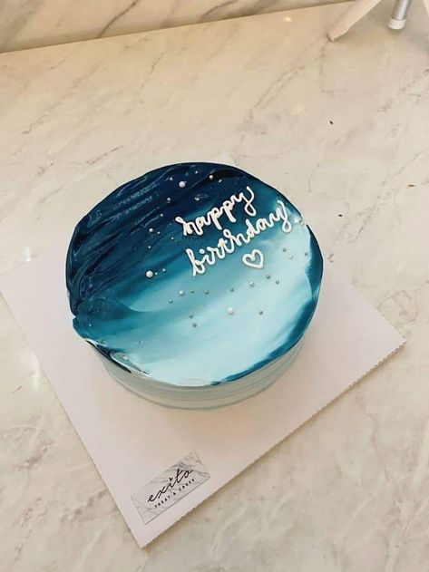 Korean Cake Aesthetic Blue, Blue Bento Cake Aesthetic, Cake Birthday Korea Simple Blue, Ocean Cake Aesthetic, Aesthetic Cake For Boyfriend, Cake Korean Design, Korean Cake Boy, Korean Birthday Cake For Men, Bento Cake Design Birthday Boy