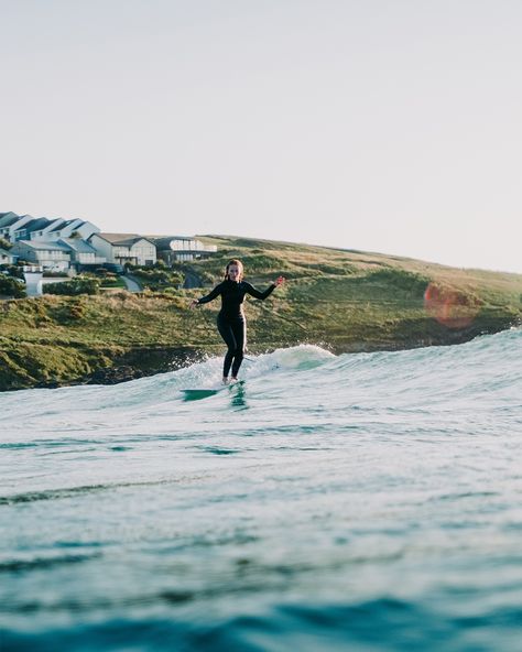 The last few days of sunsets and loggy waves has been dreamy 🌼 it’s so nice being in the water with the housing on days like this capturing people in their zone🌊 @spicyvegetablepasty doing her thing 🏄🏻‍♀️ #cornwall #kernowfornia #longboardsurfing #surfergirl #longboardsurfing #surfing #surfuk #fistralbeach #toestothenose #summervibes #sunsetsurf #aquatech #fujifilm Cornwall Surfing, Surfing Uk, Sunset Surf, Surf Photography, Surfing Photography, Days Like This, 2025 Vision, Surfer Girl, So Nice