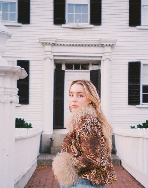 Alexa Losey, Dresses With Sleeves, Long Sleeve Dress, Instagram Photos, Long Sleeve, Instagram