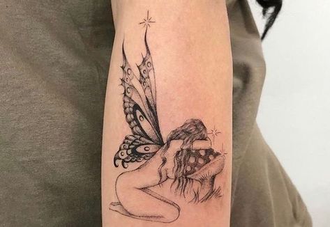 Earthy Tattoo Designs, Positive Tattoos, 16 Tattoo, Fairy Tattoo Designs, Mushroom Tattoos, Geniale Tattoos, Fairy Tattoo, Badass Tattoos, Discreet Tattoos