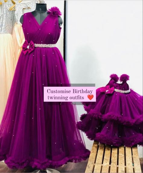 Daughter 1st Birthday, Kids Gowns, Desinger Dresses, Mom Daughter Matching Dresses, Mom And Baby Dresses, Birthday Frocks, Dress India, 1st Birthday Dress, Lehenga Bridesmaid