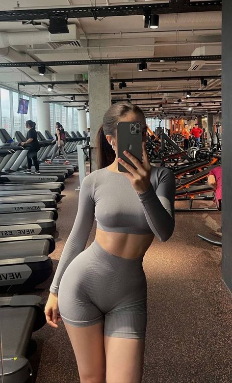 Gymwear Outfits, Cute Gym Outfits, Gym Fits, Ideal Body, Sport Body, Fitness Inspiration Body, Gym Inspiration, Workout Aesthetic, Fitness Workout For Women