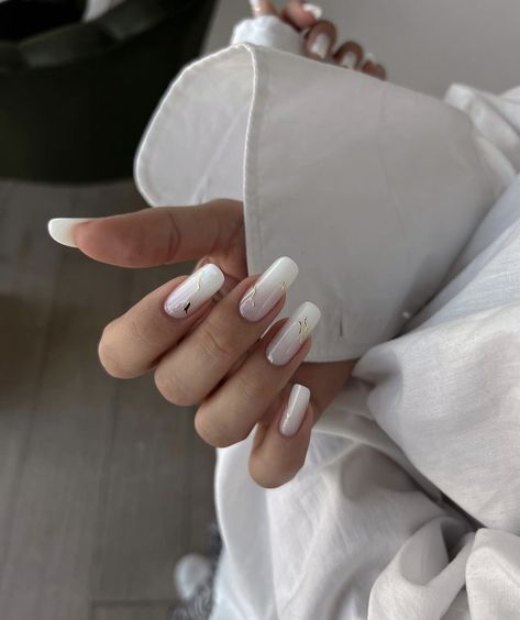 Nail Tech Quotes, Pink White Nails, Birthday Nail Designs, Silver Glitter Nails, Stylish Nails Designs, Soft Nails, Bride Nails, Oval Nails, Neutral Nails