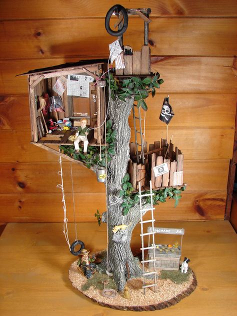 Green Bedroom Colors, Fairy Garden Design Ideas, Tree House Diy, Fairy Garden Crafts, Fairy Garden Designs, Fairy Garden Houses, Fairy Garden Diy, Miniature Fairy, Miniature Fairy Gardens