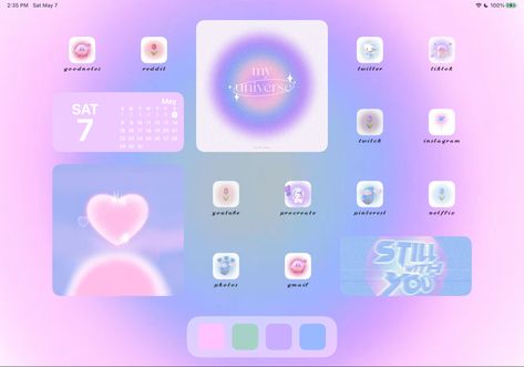 Ipad Home Screen Layout Aesthetic Pink, Home Screen Ideas For Ipad, Homescreen Ideas For Ipad, Ipad Layout Purple, Customized Ipad Home Screen, Ideas For Ipad Home Screen, Ipad Organizer Wallpaper, Ios 16 Ipad Wallpaper, Y2k Ipad Layout