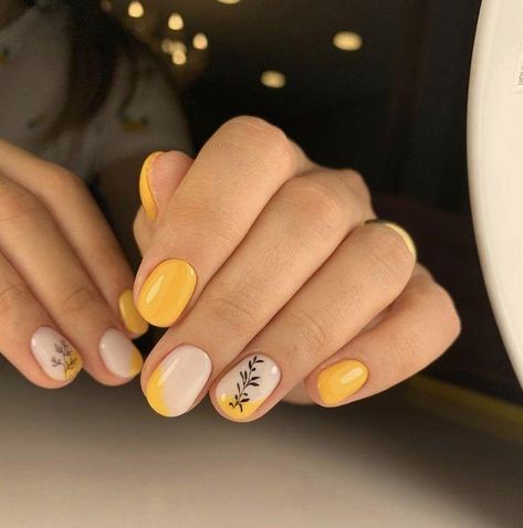 Short Nail Yellow, Yellow Nails Short Natural, Yellow Gel Nails Short, Short Yellow Nails Design, Short Yellow Acrylic Nails, Pastel Yellow Nails Design, Mustard Yellow Nails Designs, Yellow Manicure Ideas, Short Nails Yellow