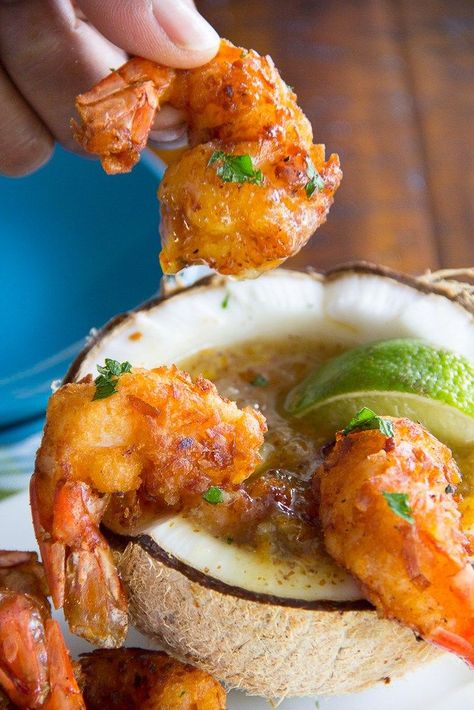 Jumbo Coconut Shrimp {Outback Steakhouse Copycat} Orange Marmalade Sauce, Marmalade Sauce, Outback Steakhouse Recipes, Homemade Appetizers, Small Shrimp Recipes, Roasted Shrimp Recipes, Steakhouse Recipes, Homemade Appetizer, Outback Steakhouse