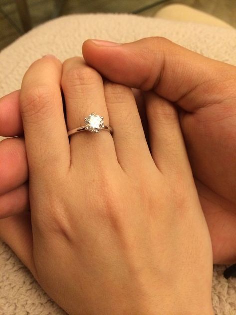 Engagement Rings Hands Couple, Hand With Rings Girl, Ring For Gf, Engagement Aesthetic Hands, Engagement Ring Poses Hands, Cute Holding Hands Pictures Couples, Engagement Hands Couple, Engagement Ring Pictures On Hand, Married Hands