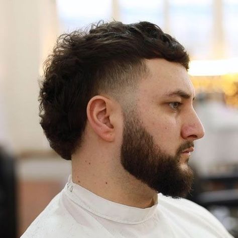 Fade Mullet Haircut, Cool Mullet, Taper Fade Mullet, Stylish Haircuts For Men, Haircut Styles For Men, Fade Mullet, Mullet Haircuts, Mullet Hairstyles, Mullet Fade