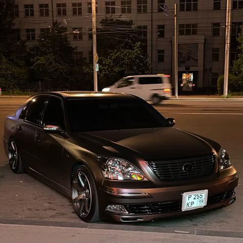 Lexus 430, Lexus Isf, Lexus Ls430, Kawasaki Bikes, Lexus Ls, Night Photo, Lexus Cars, Car Ideas, Night Photos