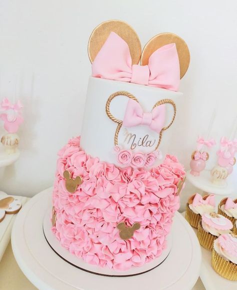 Minnie Mouse Cake And Smash Cake, Mini Mouse 1st Birthday, Frozen Themed Birthday Cake, Minnie Baby Shower, Minnie Mouse Theme Party, Twodles Birthday, Minnie Mouse Birthday Party Decorations, Minnie Mouse Birthday Decorations, Minnie Mouse Birthday Cakes